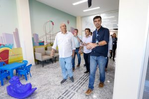 Super Centro Carioca de Saúde recebe visita de vereadores do Rio